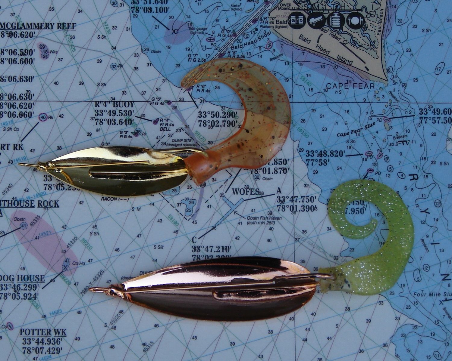 The Ultimate Guide To Picking, Rigging & Fishing With Weedless Spoons